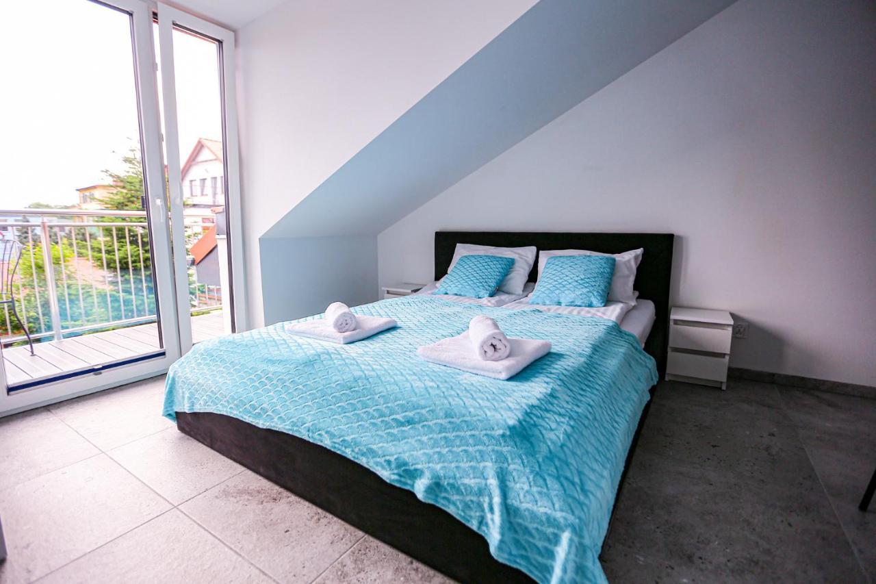 Apart Baltyk Pokoje & Apartamenty Łeba Dış mekan fotoğraf