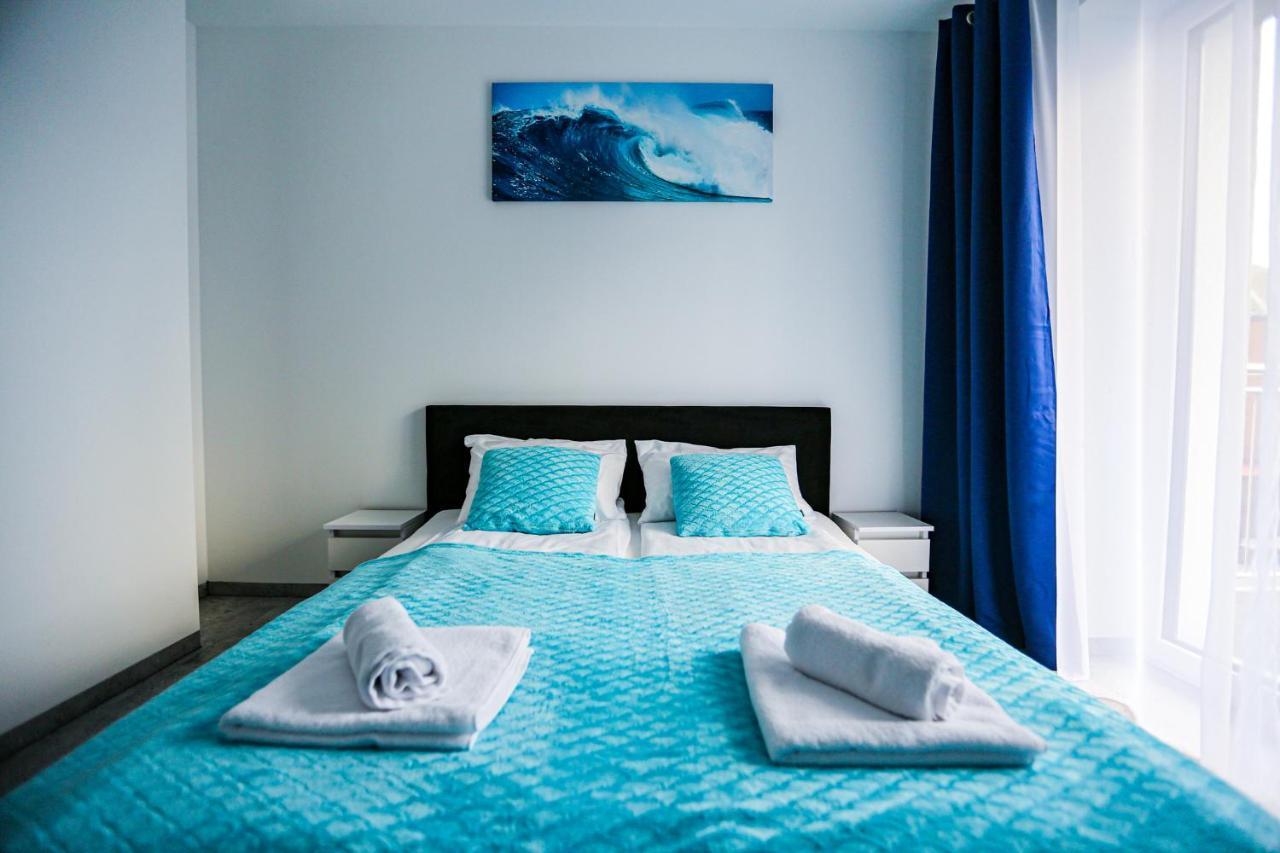 Apart Baltyk Pokoje & Apartamenty Łeba Dış mekan fotoğraf