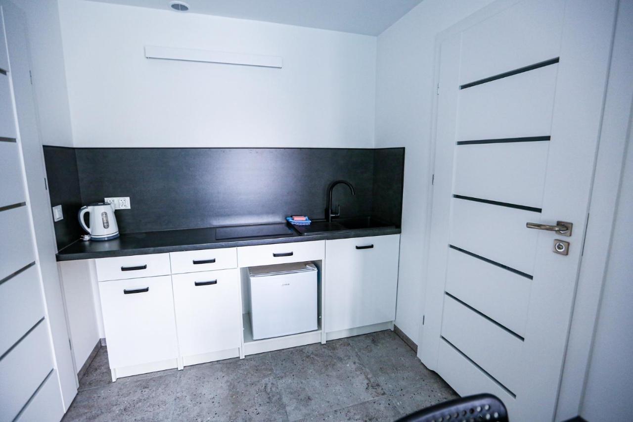 Apart Baltyk Pokoje & Apartamenty Łeba Dış mekan fotoğraf