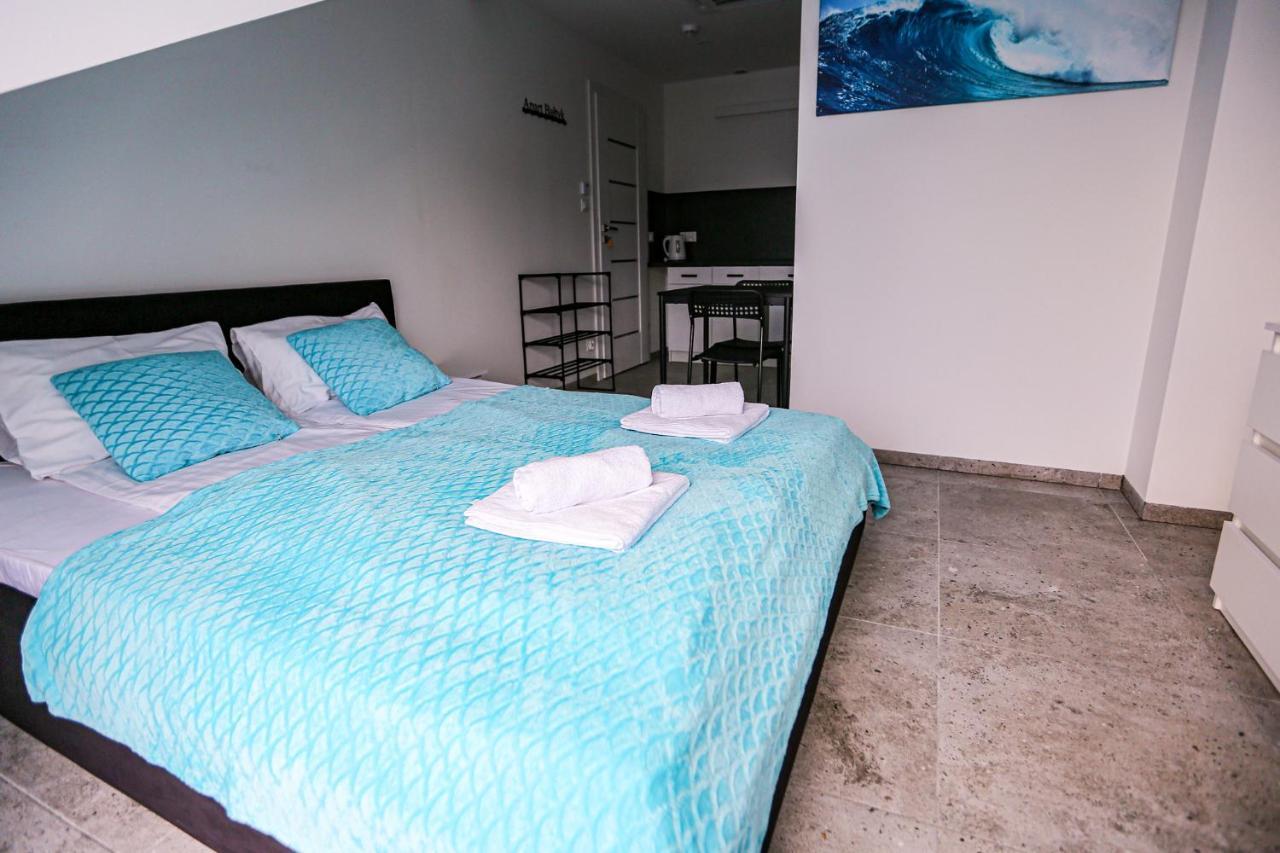 Apart Baltyk Pokoje & Apartamenty Łeba Dış mekan fotoğraf