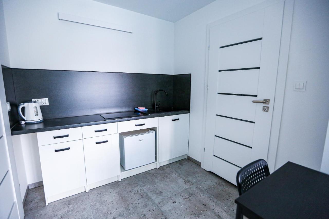 Apart Baltyk Pokoje & Apartamenty Łeba Dış mekan fotoğraf