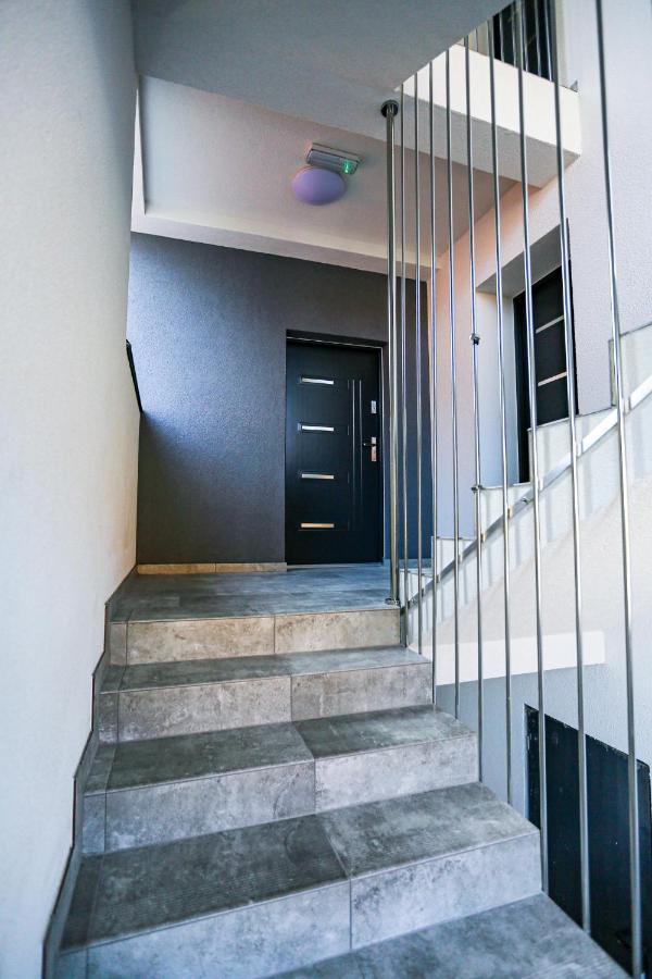 Apart Baltyk Pokoje & Apartamenty Łeba Dış mekan fotoğraf